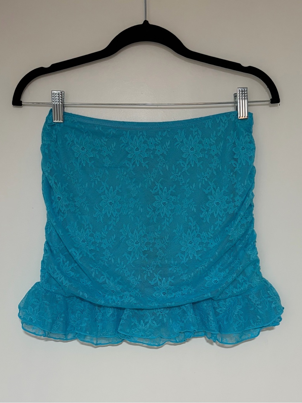 White Fox Let’s Get Closer Blue Lace Mini Skirt Size Small NWT